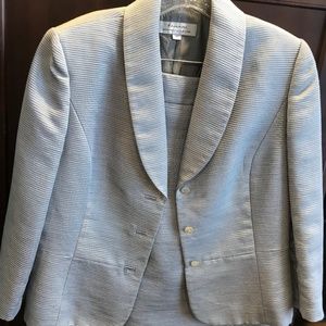 Tahari two piece skirt suit